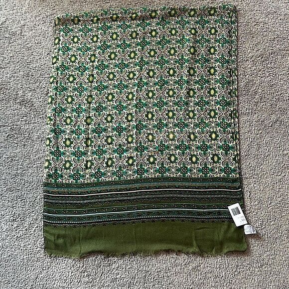 Anthropologie x Vismaya Green Patterned Bohemian Scarf Wrap! - Picture 8 of 15